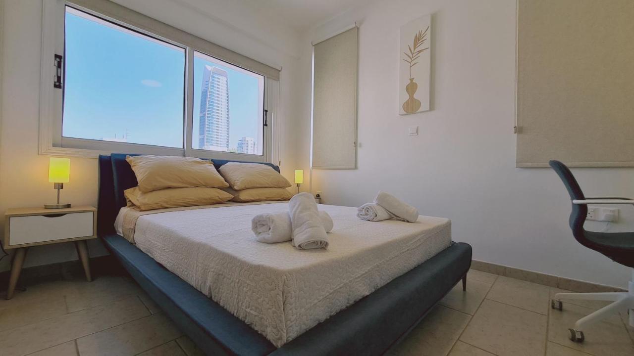Stay Mermaid'S Cove Limassol Bagian luar foto